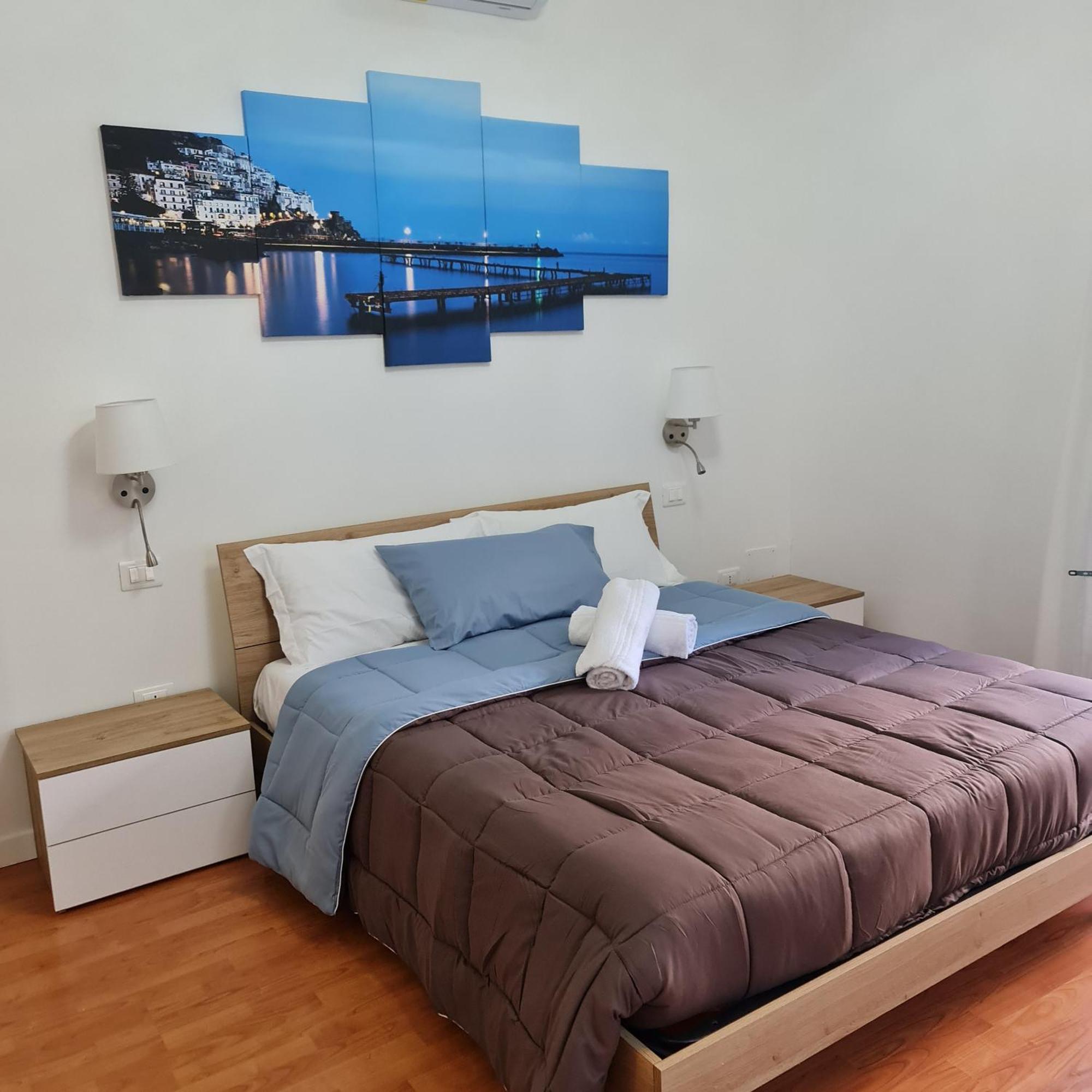 Mare Fuori B&B Salerno Værelse billede